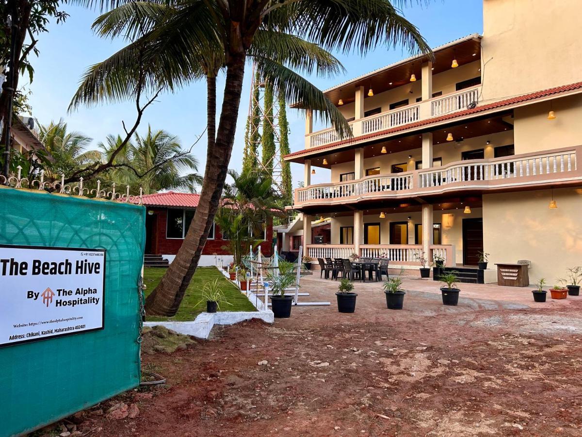 The Beach Hive Resort Kashid Exterior photo